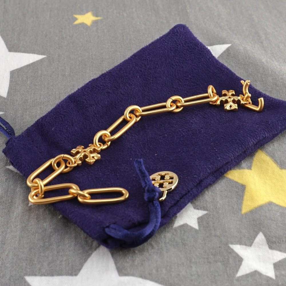 Tory Burch Roxanne Chain Bracelet in Tory Gold (Brand New) - Picture 4 of 7